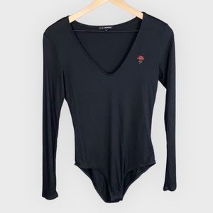 LA Hearts Black V-neck Body Suit‎ Small